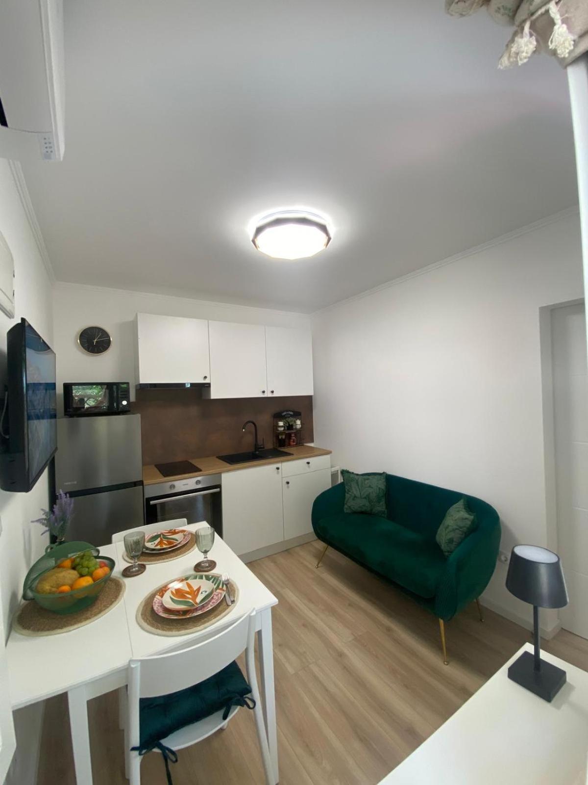 Apartman Charlie *